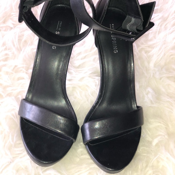 Ankle strap heels - Picture 2 of 8